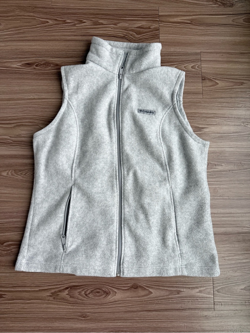 Columbia Women’s Light Gray Fleece Vest | Size Large | Full Zip